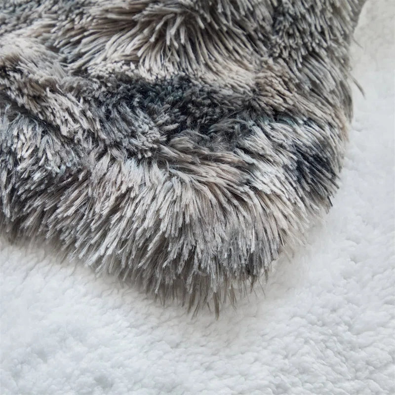 Adalayna Throw Blanket
