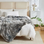 Adalayna Throw Blanket