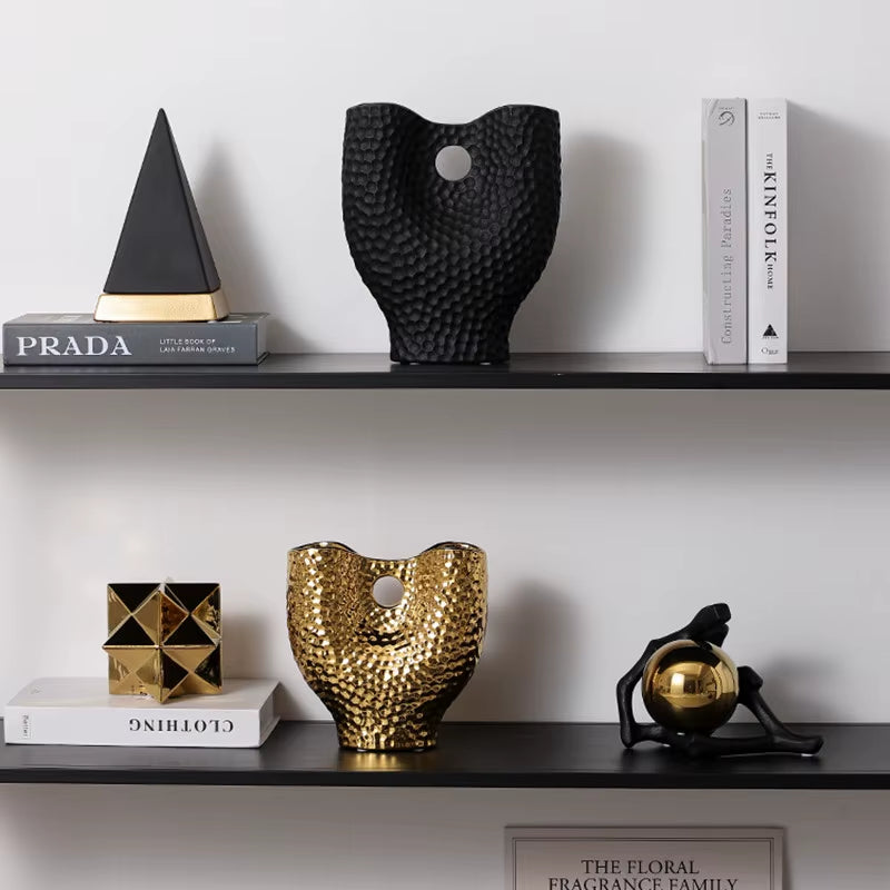 Nordic Golden Ceramic Vase Modern Home Decoration Ornaments Countertop Vase Creative Living Room Flower Arrangement Vase