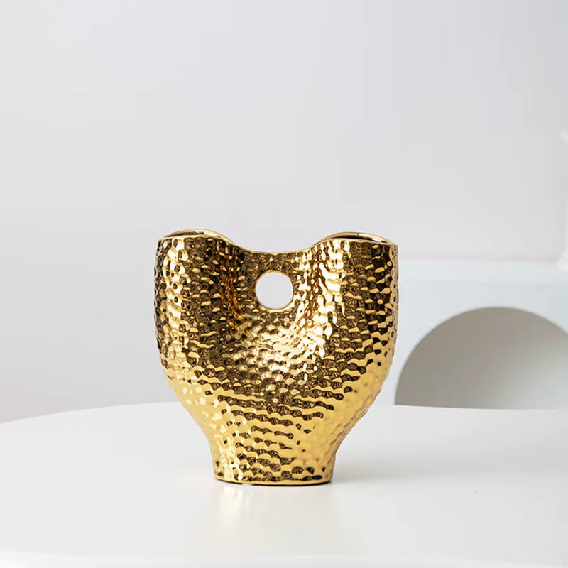 Nordic Golden Ceramic Vase Modern Home Decoration Ornaments Countertop Vase Creative Living Room Flower Arrangement Vase